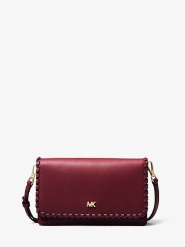 Túi đeo chéo Michael Kors màu đỏ 18cm